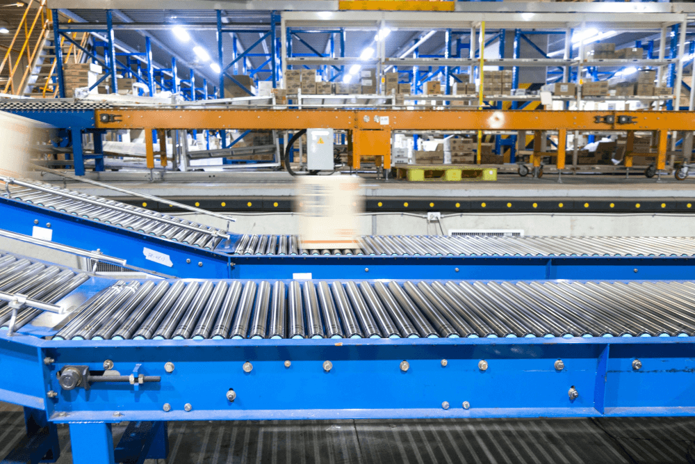 Conveyor belt system for packaging
