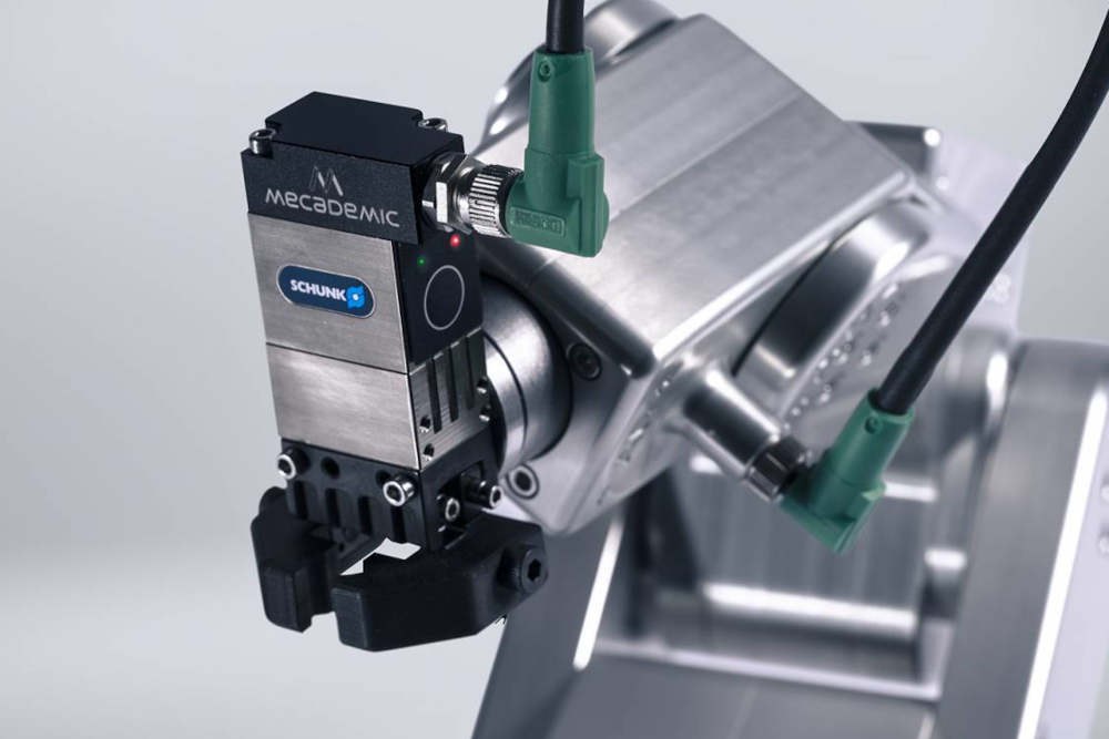 Meca500 robot with the MEGP-25E gripper by Schunk